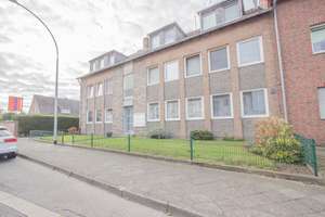 Solides und gepflegtes Mehrfamilienhaus
in zentraler Wohnlage von Mönchengladbach-Neuwerk – Die vollständige Adresse der Immobilie erhältst du vom Anbieter., 41066 Uedding, Mönchengladbach – Vorschaubild 2