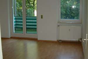 Urban und grün zugleich – 2 Zimmer am Landschaftspark Herzberge – Die vollständige Adresse der Immobilie erhältst du vom Anbieter., 10365 Lichtenberg (Ortsteil), Berlin – Vorschaubild 1