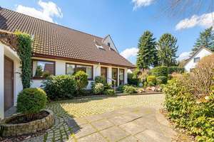 Charmantes Anwesen mit Einliegerwohnung und weitläufigem Garten– Raum für Familie, Ideen und Zukunft – Die vollständige Adresse der Immobilie erhältst du vom Anbieter., 28717 Lesum, Bremen – Vorschaubild 29