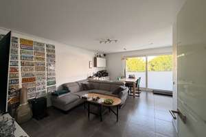 Moderne 4-Zimmer-Wohnung mit Balkon, Tiefgarage & Keller in begehrter Lage von Kassel-Brasselsberg