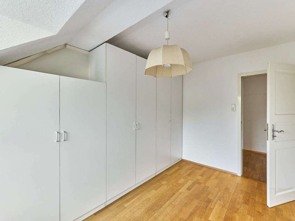 Zimmer 2, Ansicht 3