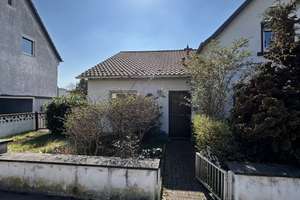 Angebautes Einfamilienhaus mit großem Garten in Saarbrücken (Bestlage Tiroler Viertel) – Die vollständige Adresse der Immobilie erhältst du vom Anbieter., 66117 Alt-Saarbrücken, Saarbrücken – Vorschaubild 3
