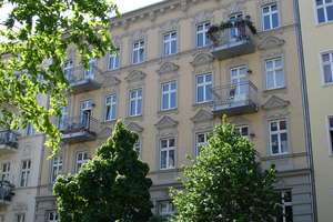"Stilvolle Altbauwohnung im 3. OG mit 2 Balkonen im begehrten Helmholtz-Kiez" – Stargarder Straße 21, 10437 Prenzlauer Berg, Berlin – Vorschaubild 2