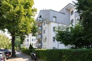 WOW *Paul & Partner* EXKLUSIVE EIGENTUMSWOHNUNG IN BEGEHRTER LAGE VON BERLIN-PANKOW! – Die vollständige Adresse der Immobilie erhältst du vom Anbieter., 13156 Niederschönhausen, Berlin – Vorschaubild 2