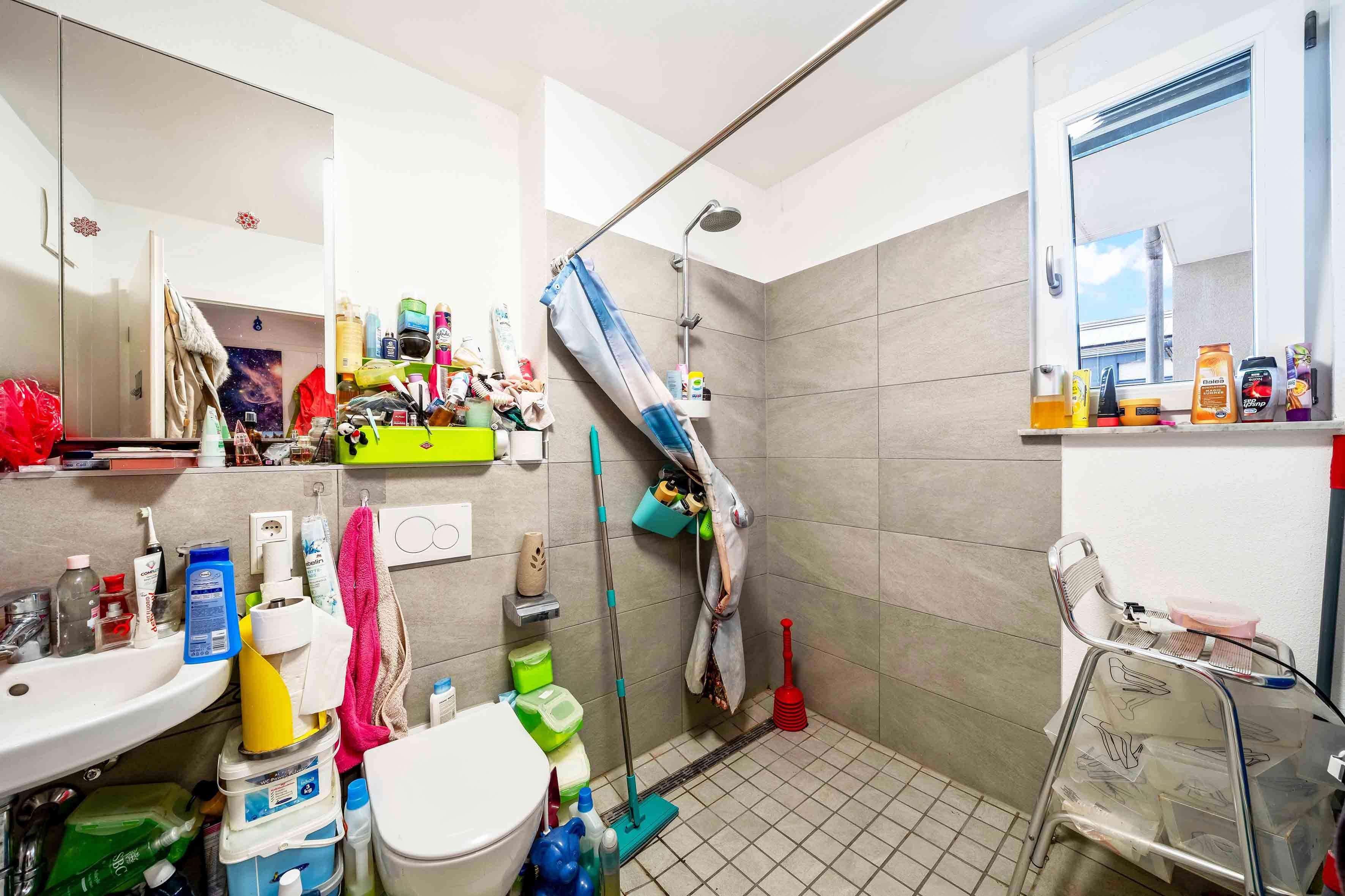 Immobilie in Endingen - Helle Wohlfühloase mit großer Terrasse und Tiefgaragenstellplatz - Bild 2