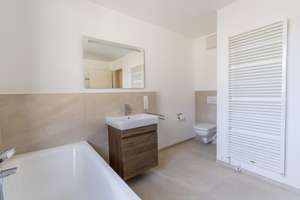 Keine Maklerprovision !!! Neubau-Wohntraum im alten Ortskern von Bad Homburg (Ober-Erlenbach) – Am Alten Rathaus 15 b, 61352 Bad Homburg vor der Höhe – Vorschaubild 10