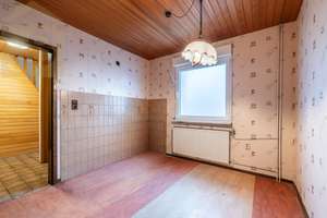 Reihenmittelhaus mit viel Platz und Potenzial in zentrumsnaher Lage! Mein Haus = Mein Partner! – Die vollständige Adresse der Immobilie erhältst du vom Anbieter., 38446 Hellwinkel, Wolfsburg – Vorschaubild 6