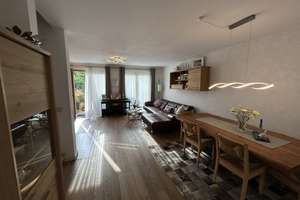 KfW-60 Reihenmittelhaus am Feldrand, mit Blick zum Taunus – Die vollständige Adresse der Immobilie erhältst du vom Anbieter., 60437 Nieder-Eschbach, Frankfurt am Main – Vorschaubild 2