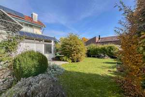 Großzügiges Familiendomizil mit Potenzial für zwei Wohneinheiten und herrlichem Garten – Die vollständige Adresse der Immobilie erhältst du vom Anbieter., 84489 Burghausen – Vorschaubild 1