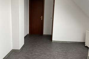 Lust auf ein Loft in Büren? 3-Zimmer Dachgeschoßwohnung mit spektakulären Ausblick auf  die Almeauen – Briloner Str. 32, 33142 Büren – Vorschaubild 7