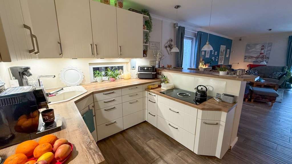 Immobilie in Hürup - Dänisches Wohnflair trifft Effizienz! Ebenerdig bewohnbares Holzhaus mit Doppelcarport - Bild 7