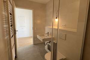 Fantastischer Gebirgsblick: Moderne 2-Zimmer-Dachterrassen-Wohnung in Pasing – Hermine-von-Parish-Straße 41, 81245 Neupasing, München – Vorschaubild 12