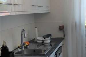 Stilvoll modernisiert: 2-Zimmer-Wohnung in Augsburg-Textilviertel – Lotzbeckstraße 3, 86161 Am Schäfflerbach, Augsburg – Vorschaubild 4