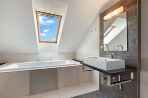 Urban Living mit Charme – Maisonette im modernen Loftstyle im Herzen von Berlin-Mitte – Die vollständige Adresse der Immobilie erhältst du vom Anbieter., 10115 Mitte (Ortsteil), Berlin – Vorschaubild 13