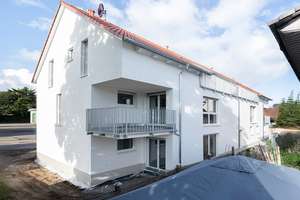 KfW 40+ Effizienzhaus QNG-Zertifikat – EG-Wohnung mit Garten + besonderen Abschreibungsmöglichkeiten – Die vollständige Adresse der Immobilie erhältst du vom Anbieter., 76767 Hagenbach – Vorschaubild 2