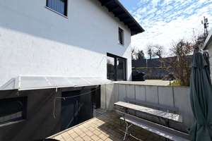 „Modernes Einfamilienhaus mit Einliegerwohnung, Galerie & Doppelgarage in ruhiger Sackgassenlage“ – Die vollständige Adresse der Immobilie erhältst du vom Anbieter., 89346 Bibertal – Vorschaubild 44