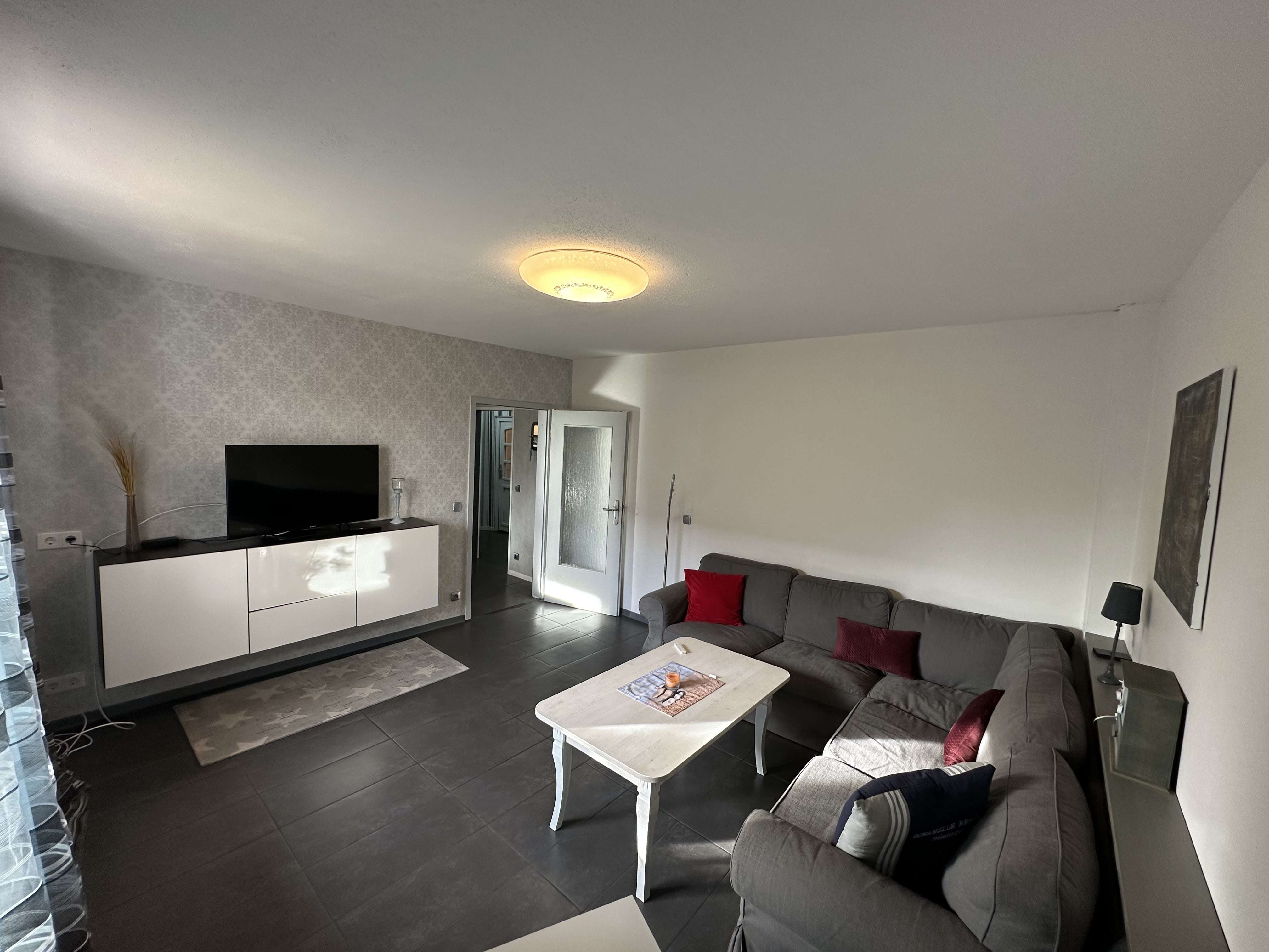 Immobilie in Bosbüll - Mehrfamilienhaus bei Dagebüll - 3 Wohneinheiten unter einem Dach vereint mit großer Doppelgarage.  - Bild 10