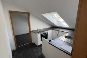 3-Zimmer-Wohnung Dachgeschoss Würzburg Dürrbachau Balkon möbliert – Die vollständige Adresse der Immobilie erhältst du vom Anbieter., 97080 Dürrbachtal, Würzburg – Vorschaubild 6