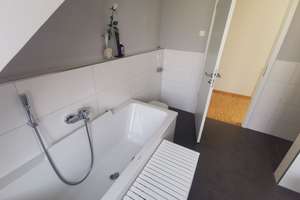 2-Zimmer-Dachgeschoßwohnung mit Terrasse und PKW Stellplatz in Berlin französisches Viertel – Die vollständige Adresse der Immobilie erhältst du vom Anbieter., 13405 Tegel, Berlin – Vorschaubild 15