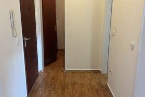 Erstbezug nach Modernisierung: Exklusiv möbliertes 1-Zimmer-Apartment (Befristet: max. 7 Monate) – Rethelstraße XX, 40237 Düsseltal, Düsseldorf – Vorschaubild 6