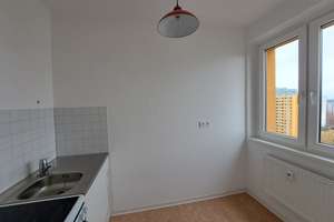 Mit WBS-berechtigtem Einkommen 160-220– Seniorenwohnhaus Für Menschen ab 50 Jahren – Senftenberger Ring 12, 13439 Märkisches Viertel, Berlin – Vorschaubild 6