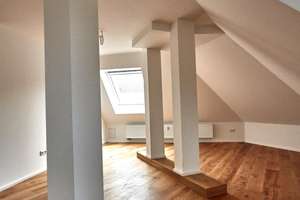 Gelegenheit: Sehr schöne Maisonette-Wohnung mit großer Sonnenterrasse am Isenbergplatz! – Rellinghauser Straße 117, 45128 Südviertel, Essen – Vorschaubild 7
