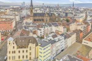 Stilvolles Gründerzeithaus mit 341m² Wohnfläche verteilt auf drei Wohneinheiten im Bonner Zentrum – Die vollständige Adresse der Immobilie erhältst du vom Anbieter., 53111 Bonn-Zentrum, Bonn – Vorschaubild 17