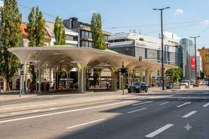 BEZUGSFREI & FRISCH SANIERT: Hochwertige Wohnung direkt an der Münchner Freiheit – Sofort einziehen!