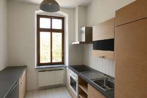 Schöne 2-Zimmer-Wohnung am Schloßteich - Top für Kapitalanleger – Promenadenstraße 38, 9111 Zentrum, Chemnitz – Vorschaubild 3