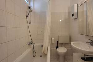 2 Zimmer Berlin Wedding Gesundbrunnen mit Garten und XXL-Keller – Grüntaler Straße 20, 13357 Gesundbrunnen, Berlin – Vorschaubild 11