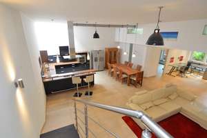Traumhaftes Loft in der Bonner Südstadt – Die vollständige Adresse der Immobilie erhältst du vom Anbieter., 53129 Kessenich, Bonn – Vorschaubild 2