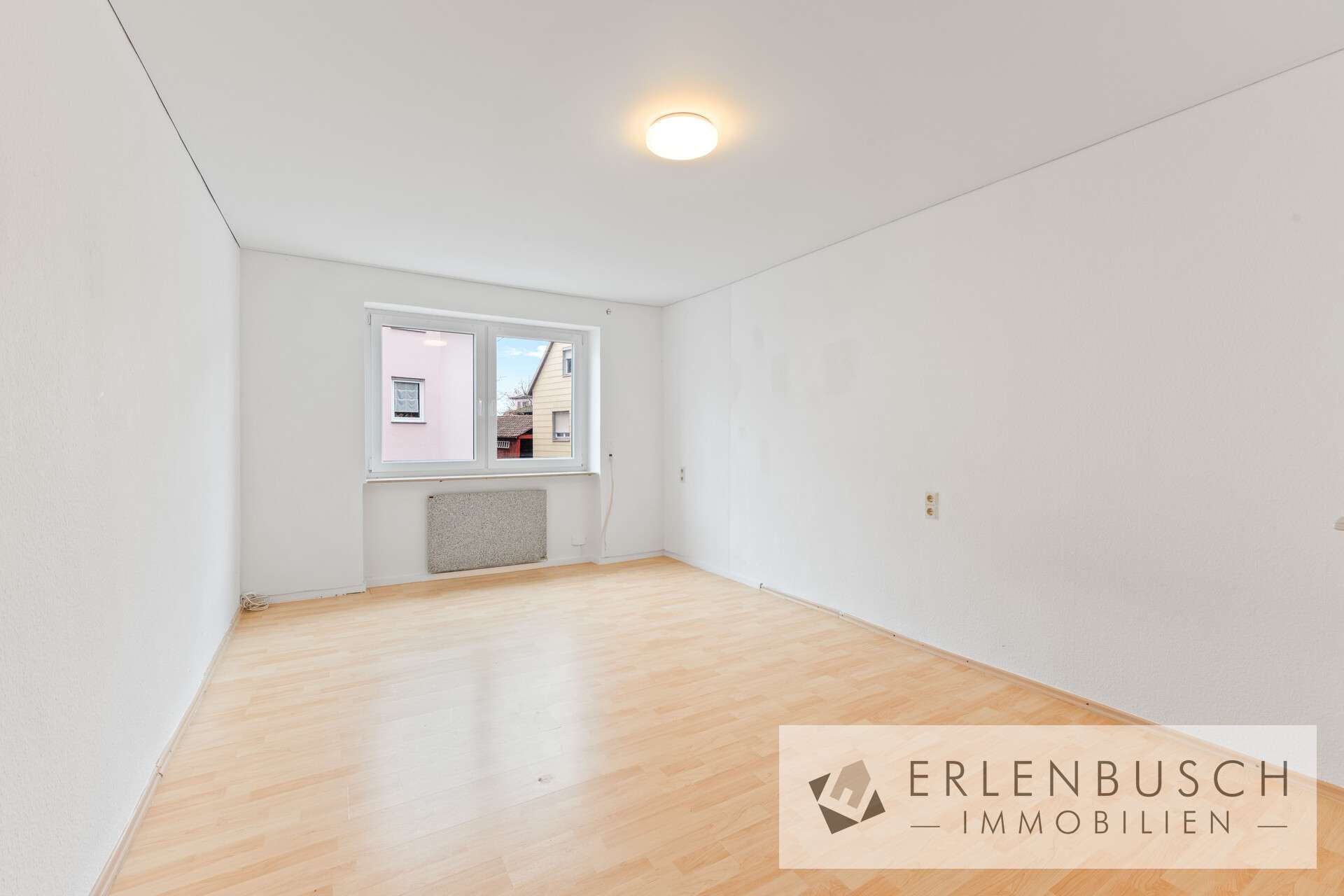 Immobilie in Remshalden - Vielseitig nutzbare 3-Zimmer-Wohnung mit Balkon und Einzelgarage - Bild 9