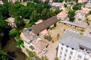 Historisches Sanierungsobjekt als EFH oder Mehrgenerationen in Leipzig Lützschena-Stahmeln – Schlossweg 10, 4159 Leipzig – Vorschaubild 1