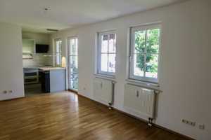Sehr ruhige, helle 1-Zimmer-Wohnung mit Einbauküche und Balkon in München-Fasanerie – Feldmochinger Straße 210, 80995 München – Vorschaubild 3