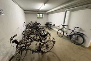 Gepflegte 4-Zimmer-Wohnung in Milbertshofen mit Südbalkon (nicht vermietet) – Humperdinckstr. 13, 80807 Milbertshofen, München – Vorschaubild 60