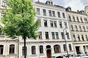 Zweitbezug! Hochwert. DG 3-Zi. mit Wa., Du., Westbalkon, EBK & Parkett in Uni und-Zentrumsnähe!  – Zietenstraße 77, 9130 Sonnenberg, Chemnitz – Vorschaubild 1