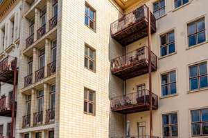 Bezugsfreie 3-Zimmer-Wohnung mit Balkon in schöner Wohnanlage – Sonntagstraße 15, 10245 Friedrichshain, Berlin – Vorschaubild 39