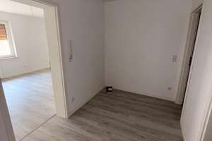 1,5 Zimmer Wohnung in zentraler Lage in Giessen – Die vollständige Adresse der Immobilie erhältst du vom Anbieter., 35392 Gießen-Süd, Gießen – Vorschaubild 4