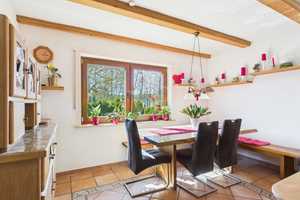 Großes Einfamilienhaus mit tollem Garten und herrlichem Ausblick – Schweinfurt (Kreis) – Vorschaubild 6