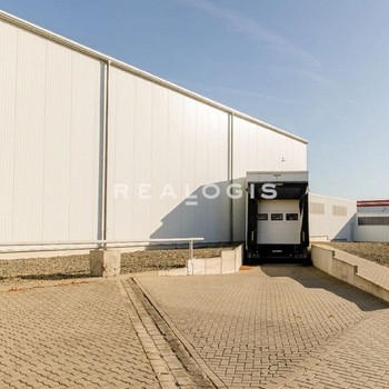 Halberstadt | ca. 2.500 m² Hallenfläche im Gewerbepark | Rampen