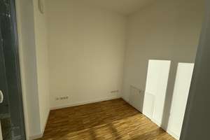 3-Zimmer-Penthousewohnung mit Dachterrasse, Loggia und Elbblick! – Schönebecker Straße  125, 39104 Buckau, Magdeburg – Vorschaubild 23