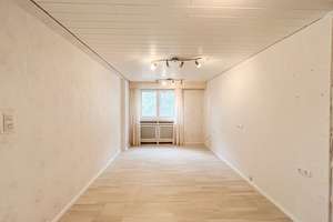 Über den Dächern von Sonnenberg!
Freistehendes Haus mit viel Platz in Wiesbadens Top Wohnlage! – Die vollständige Adresse der Immobilie erhältst du vom Anbieter., 65193 Sonnenberg, Wiesbaden – Vorschaubild 18