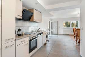 Modernisiertes Dreifamilienhaus mit 358 m², 16,5 kWp PV & traumhafter Süd-Terrasse mit Fernblick – Die vollständige Adresse der Immobilie erhältst du vom Anbieter., 36148 Kalbach – Vorschaubild 34