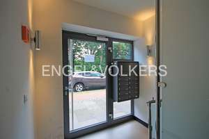 Stilvoll wohnen in Bestlage
3-Zimmer-Wohnung mit sonnigem Balkon – Die vollständige Adresse der Immobilie erhältst du vom Anbieter., 28195 Altstadt, Bremen – Vorschaubild 11