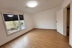 Premium-Reihenhaus mit Garten & Energieeffizienz A- Erlangen-Eltersdorf – Die vollständige Adresse der Immobilie erhältst du vom Anbieter., 91058 St. Egidien, Erlangen – Vorschaubild 6
