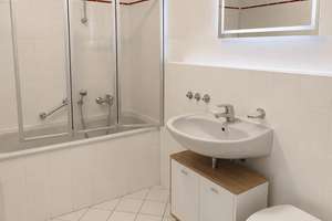 Helle 2-Zimmer-Wohnung mit moderner Einbauküche und Stellplatz in Erfurt – Gustav-Adolf-Str. 19, 99084 Brühlervorstadt, Erfurt – Vorschaubild 12