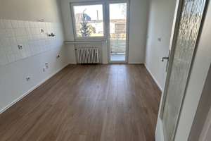 Modernisierte 2-Zimmer-Wohnung im Erstbezug – Unter den Ulmen 126, 47137 Untermeiderich, Duisburg – Vorschaubild 3