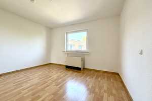 Helle 3-Zimmer-Wohnung mit Balkon in Bochum-Wattenscheid – bequem mit dem Aufzug erreichbar – Wikingerstraße 10, 44867 Bochum – Vorschaubild 12