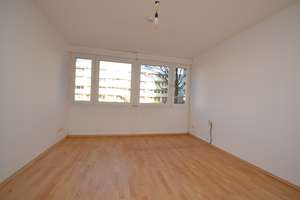 Ramersdorf-Perlach - helle 3 Zimmer Wohnung mit Südbalkon – Die vollständige Adresse der Immobilie erhältst du vom Anbieter., 81735 Ramersdorf, München – Vorschaubild 4