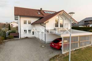 3-Zimmer-Dachgeschosswohnung mit Balkon zu vermieten